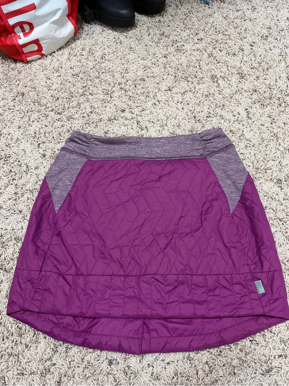 Mountain Hardwear WOMEN'S TREKKIN INSULATED MINI SKIRT